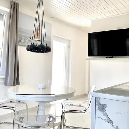 Vakantiehuis Maria Full House Balatonmáriafürdő